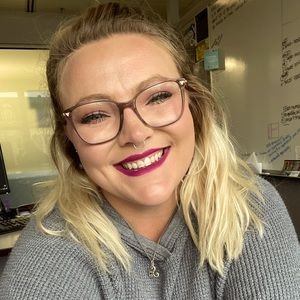 Meet your Posher, Mackenzie